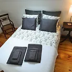 Διαμέρισμα Santosweethome 1 *
