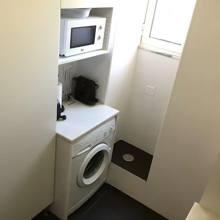 Santosweethome 1 * Lisbon