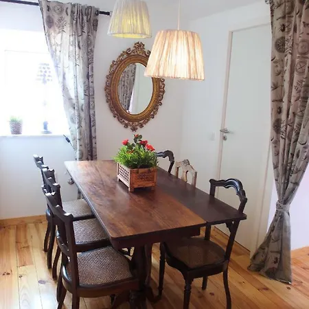 Apartamento Lisbonsweethome S1 *